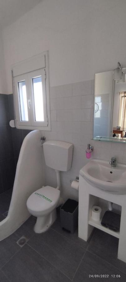אגיוס יואניס Tinos Apartments Zalonis חדר תמונה