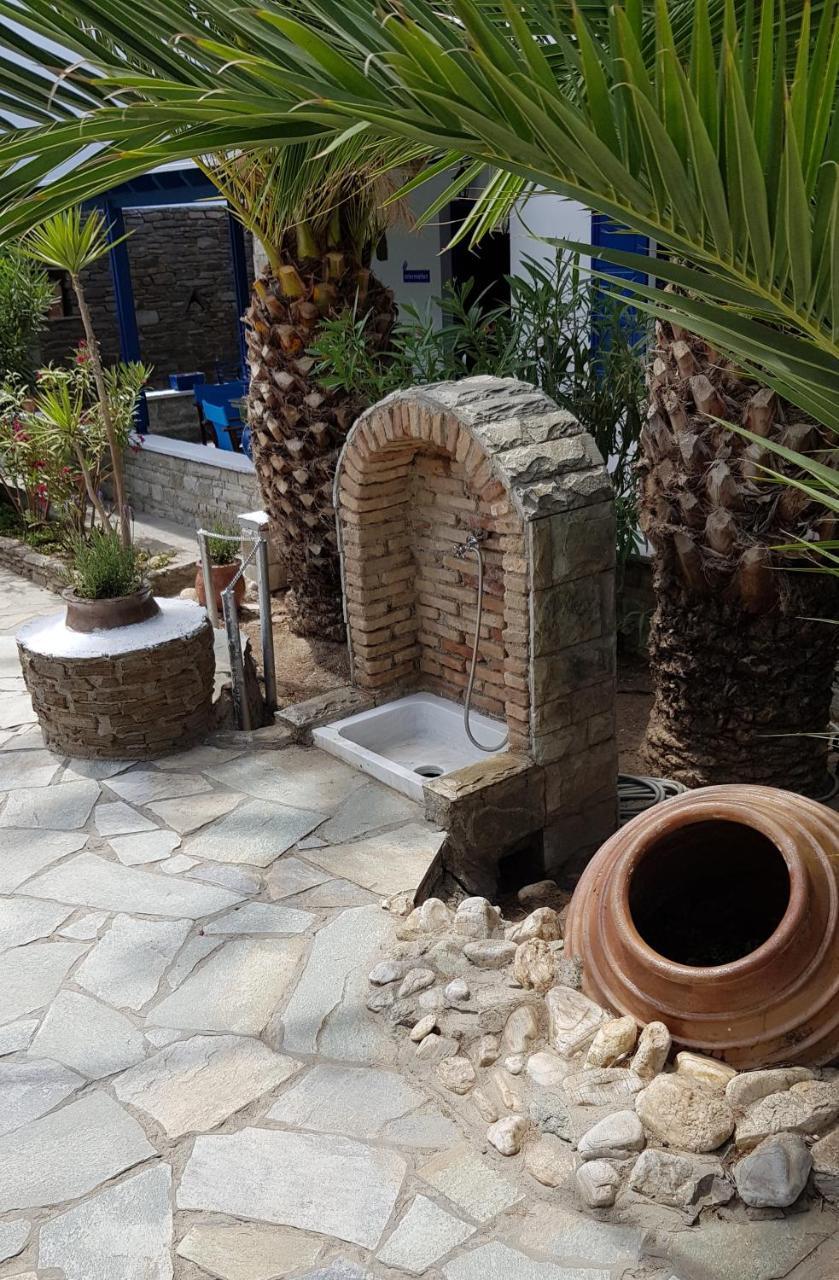 אגיוס יואניס Tinos Apartments Zalonis מראה חיצוני תמונה