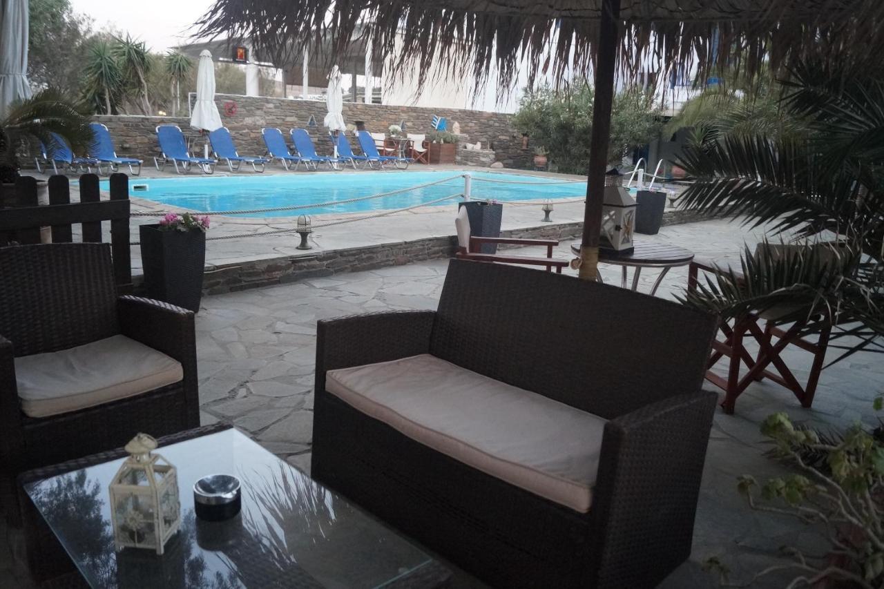 אגיוס יואניס Tinos Apartments Zalonis מראה חיצוני תמונה