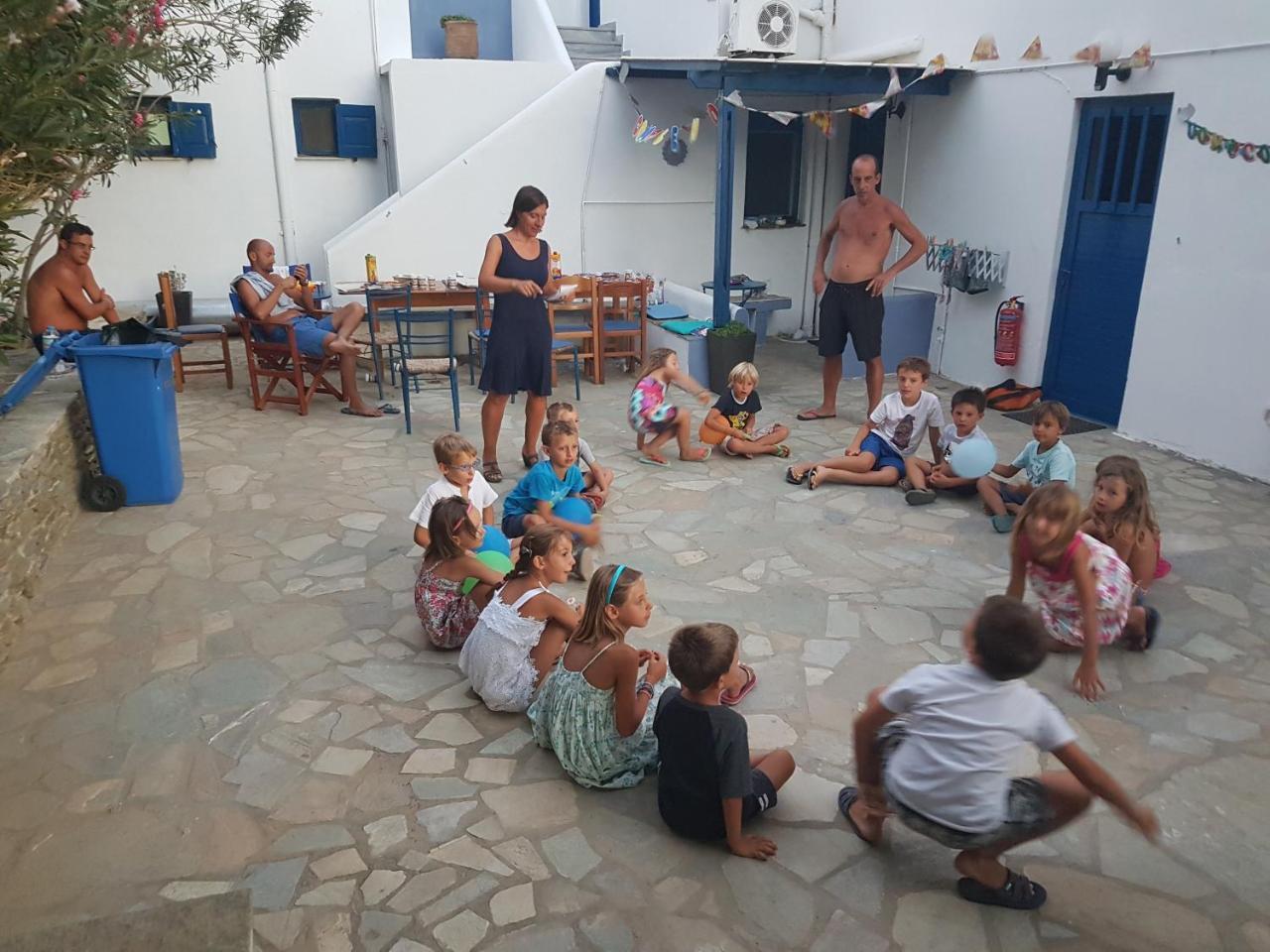 אגיוס יואניס Tinos Apartments Zalonis מראה חיצוני תמונה