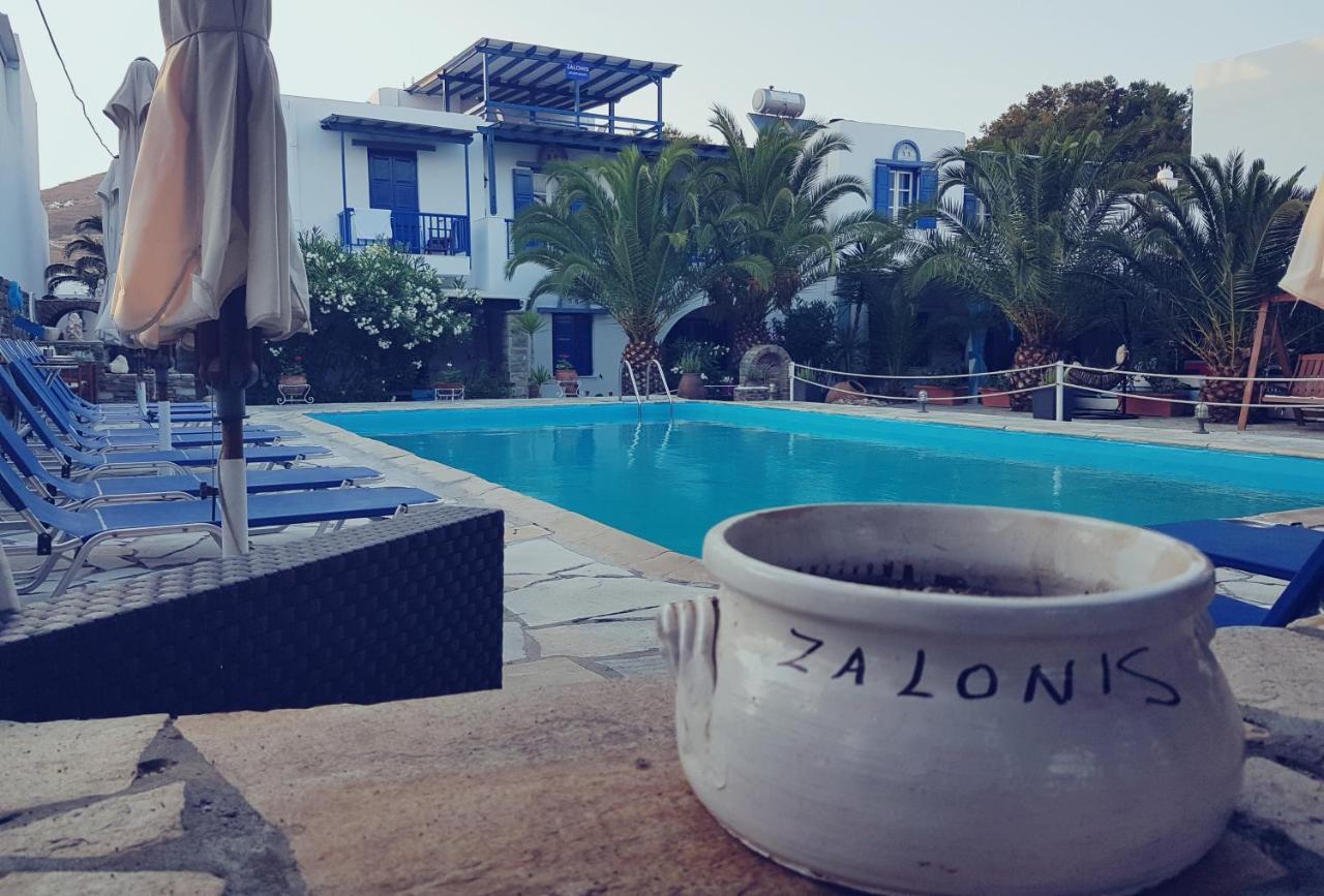 אגיוס יואניס Tinos Apartments Zalonis מראה חיצוני תמונה